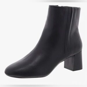 Style & Co. BROOKSSP Black Ankle Boots – Side Zip – Block Heel – Women’s 5.5